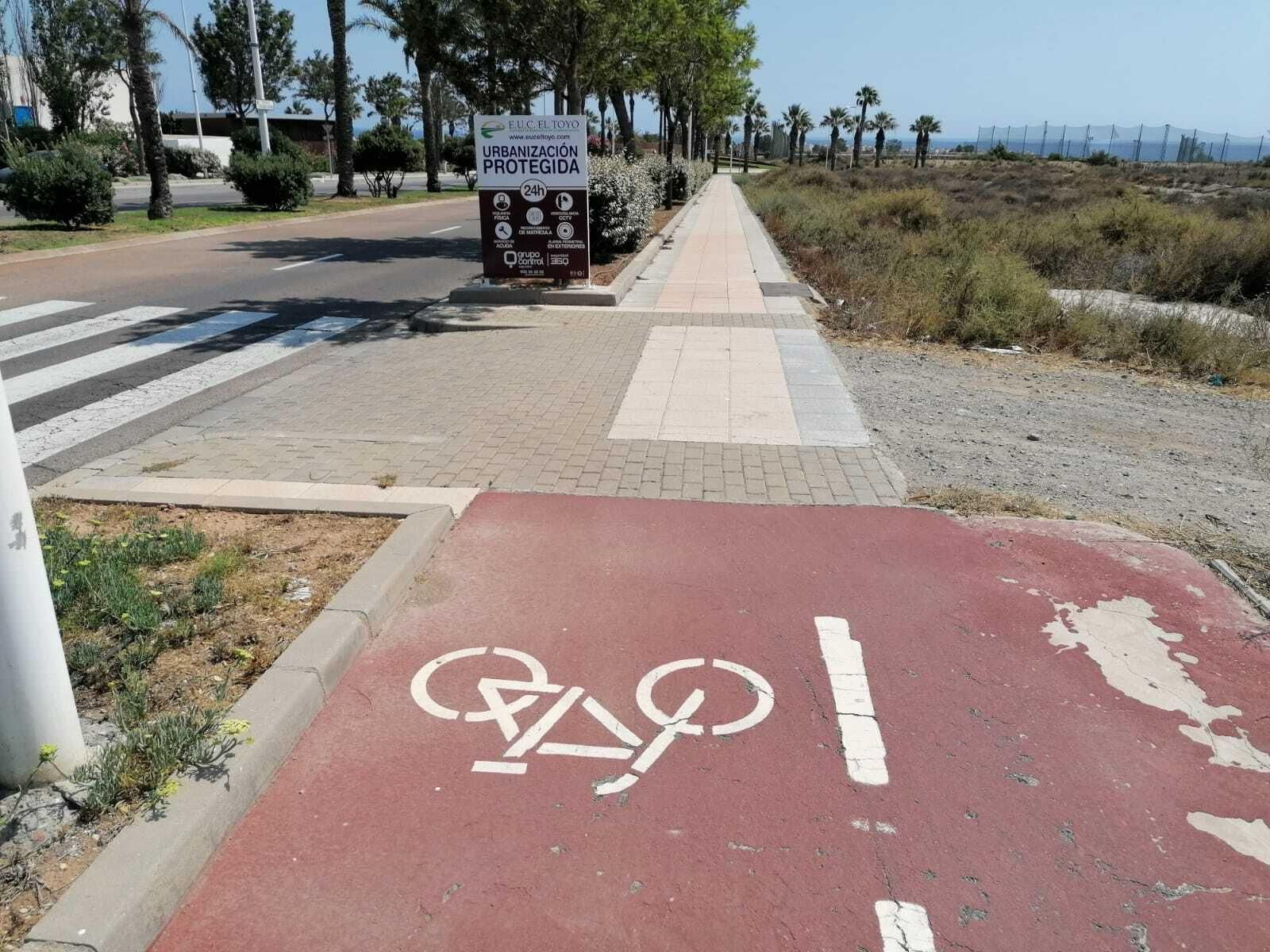Carril bici de El Toyo