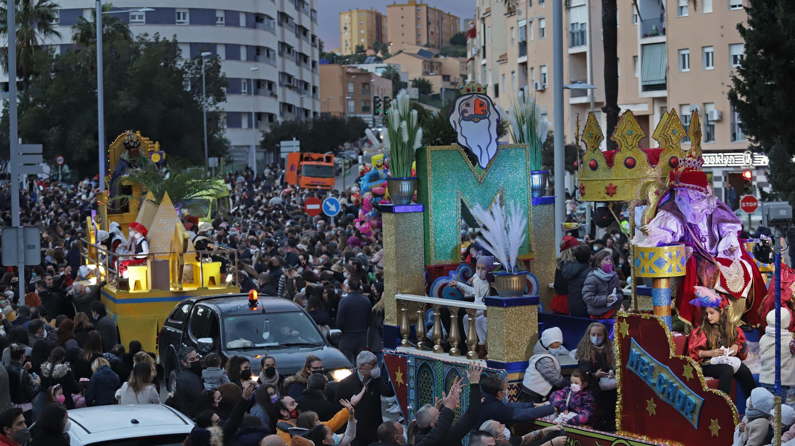 Fotos de la cabalgata de los Reyes Magos en Algeciras