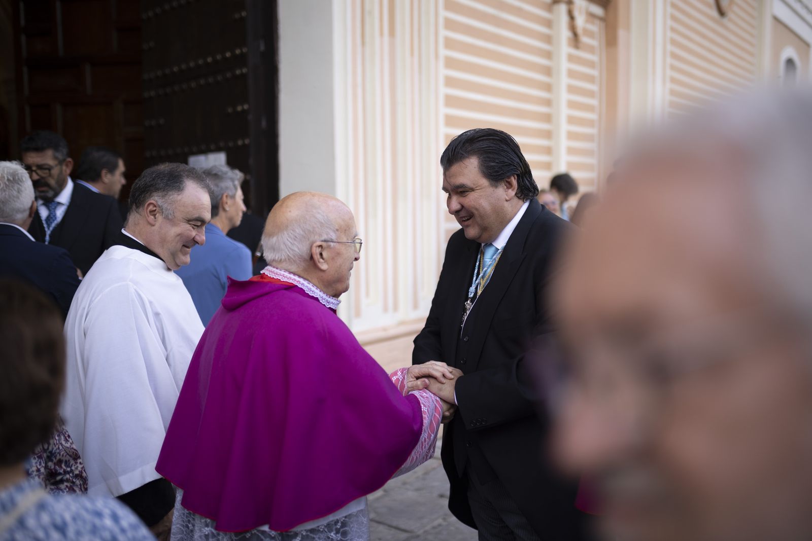 Imágenes de la procesión de la Virgen de la Cinta por el centro de la ciudad