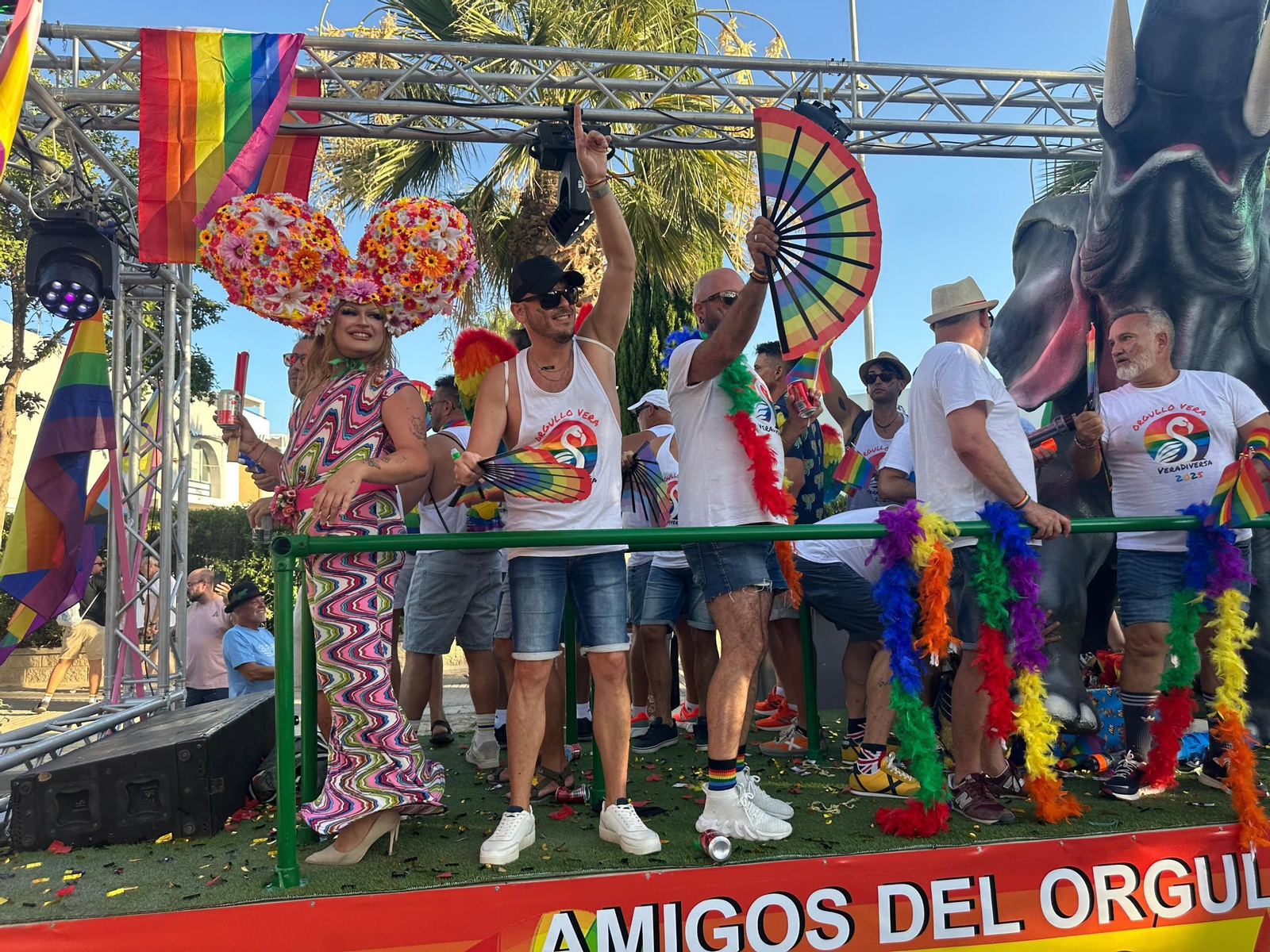 El Gran Desfile del Orgullo de Vera, en imágenes