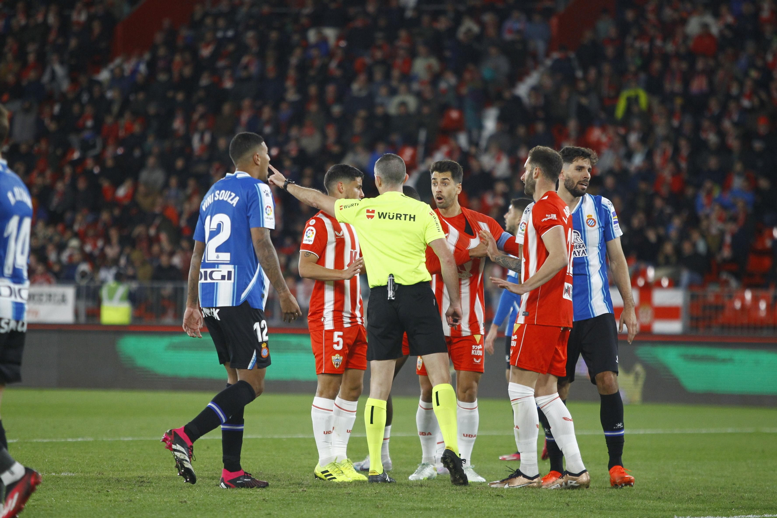 Imágenes del partido U.D. Almería-R.C.D. Espanyol