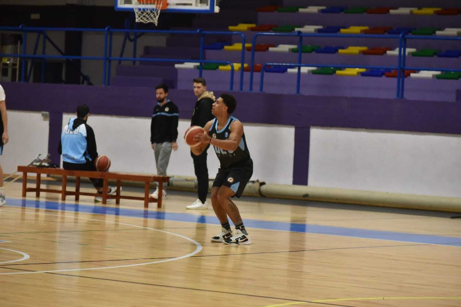 Wellingthon Díaz se une a los entrenamientos de la ULB