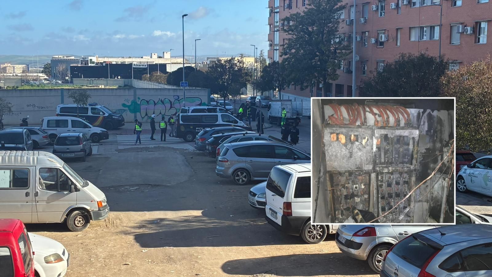El operativo de Policía Nacional esta mañana y una imagen de archivo de incendio en un centro de transformación.