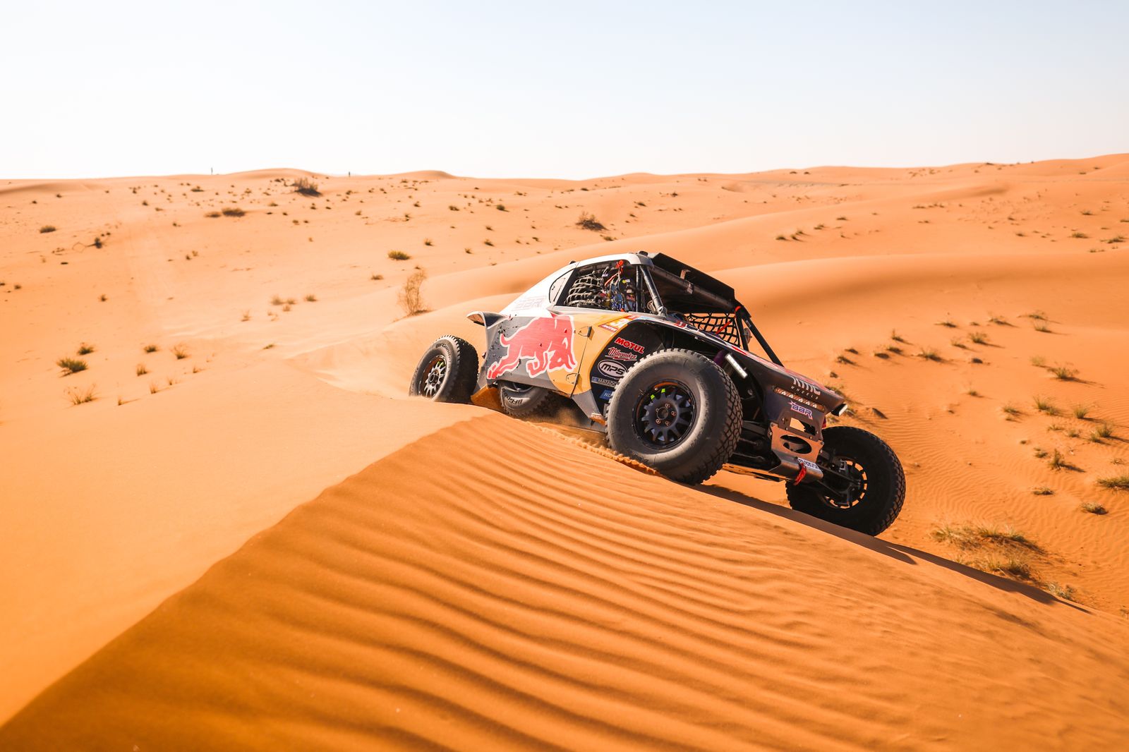 Las espectaculares imágenes del Dakar por las dunas