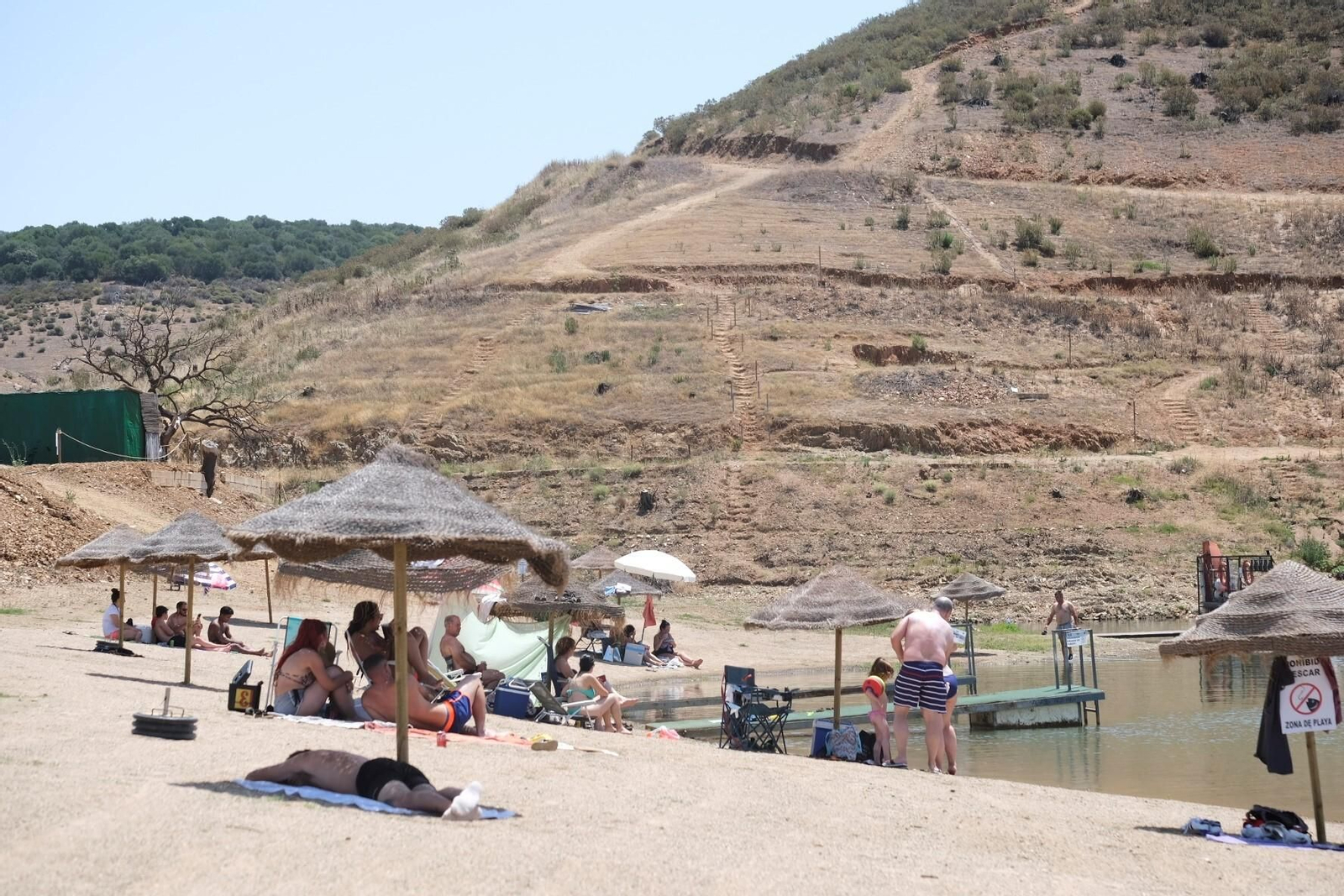 La playa de La Breña II de Almodóvar del Río, en imágenes