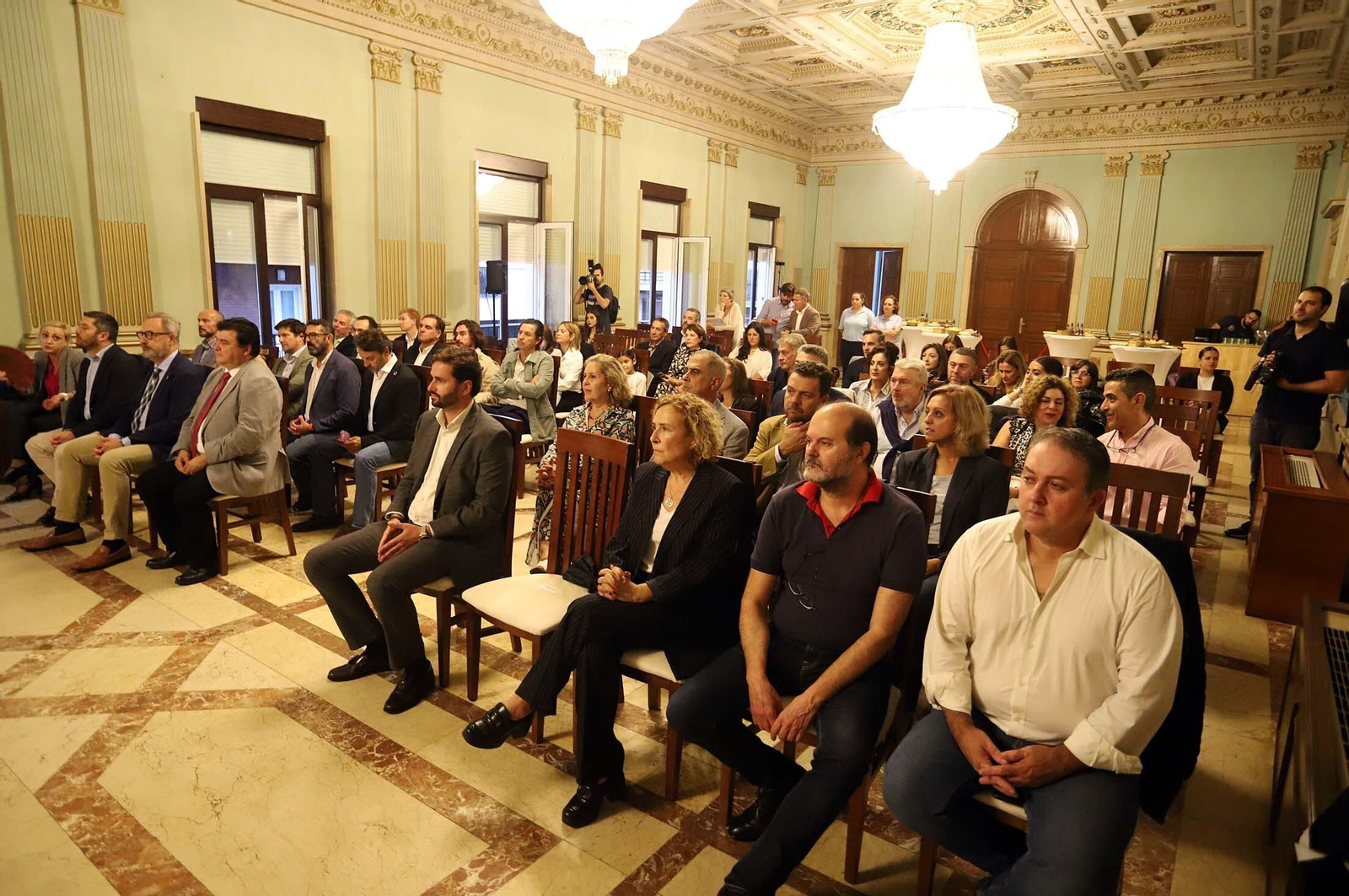 Imágenes de la entrega de los V Premios del Comercio de Huelva