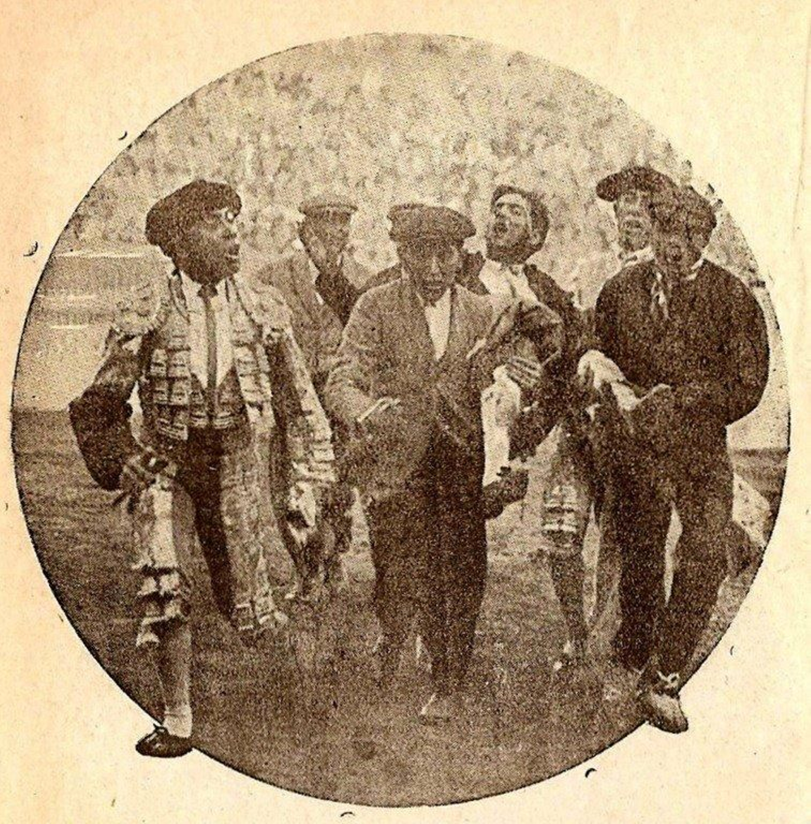 Varelito, herido de muerte, se encaró con el público sevillano camino de la enfermería.