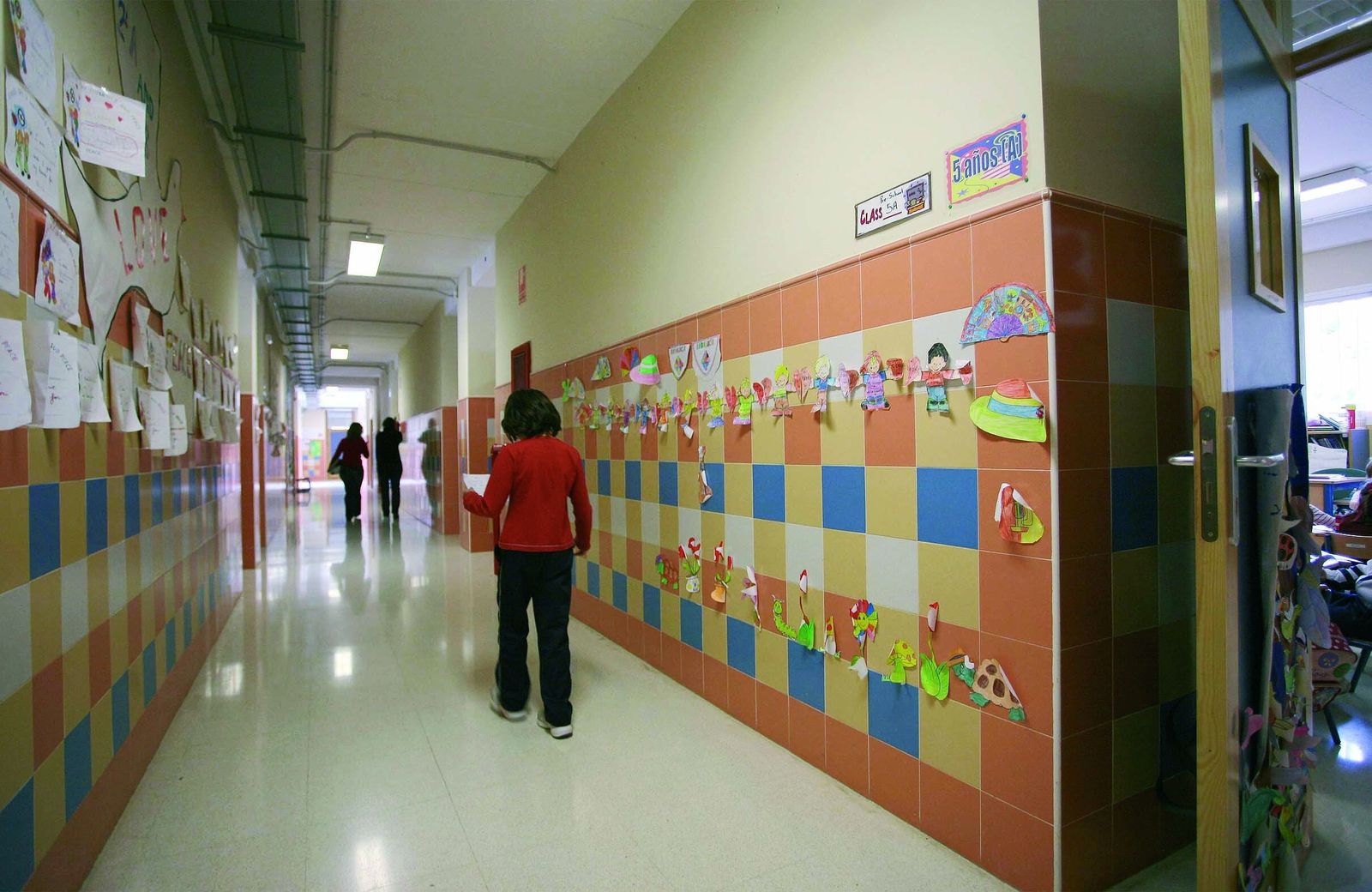 Reclaman ayudas económicos directas a las familias de la Costa para la compra de material escolar