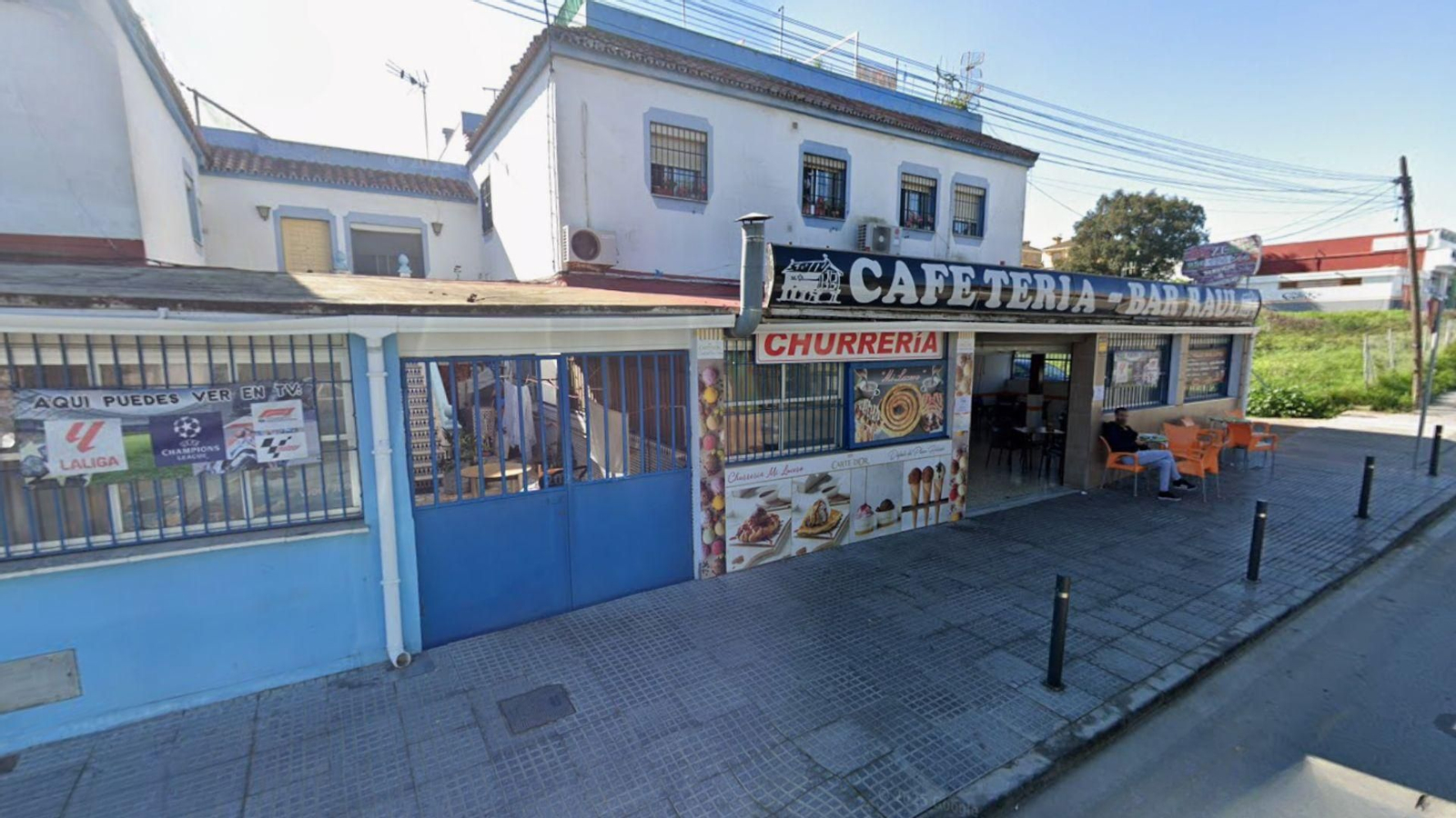 Fachada de la Cafetería - Bar Raúl.
