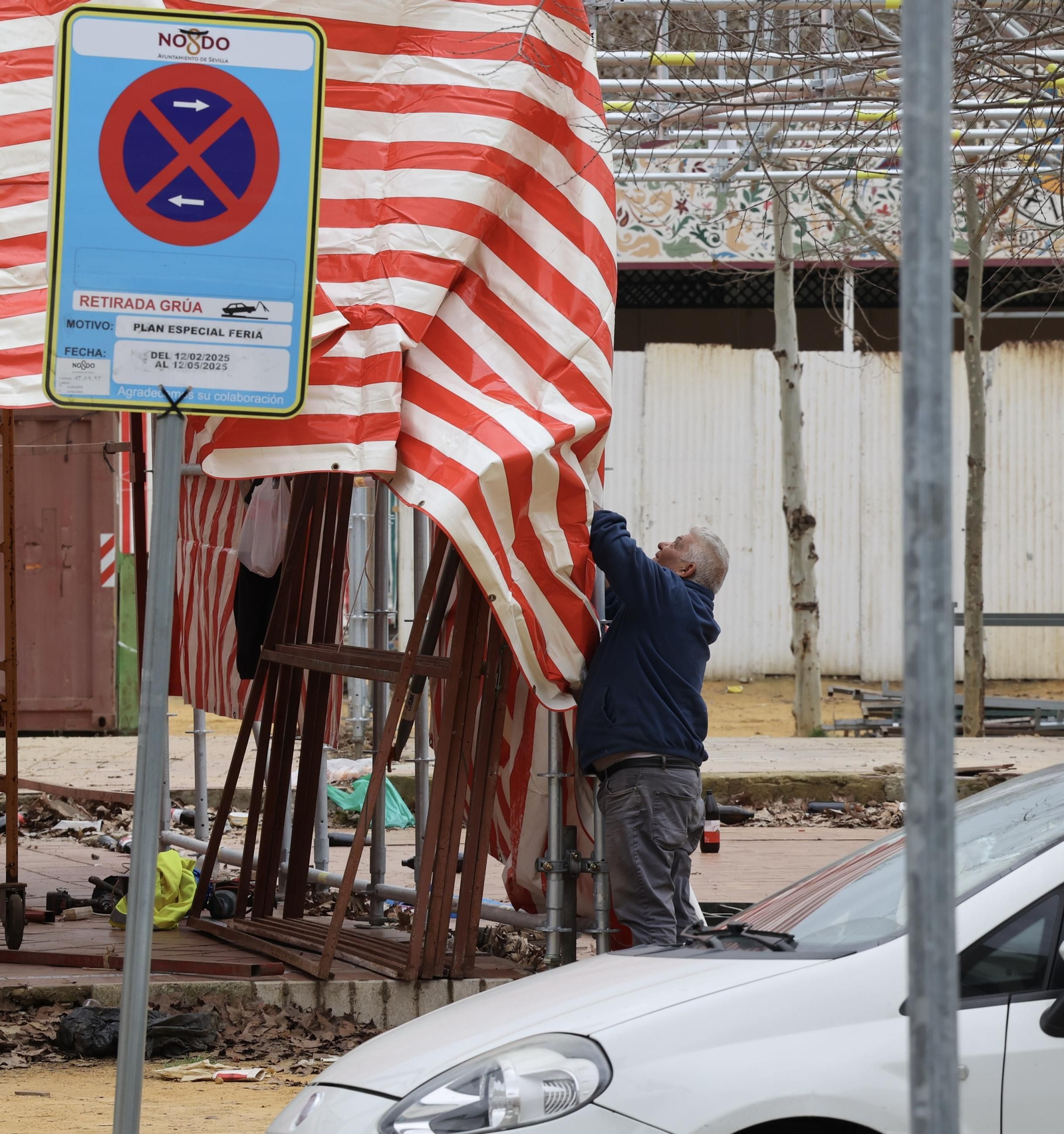 Así avanzan los trabajos del montaje de la Feria de Abril 2025