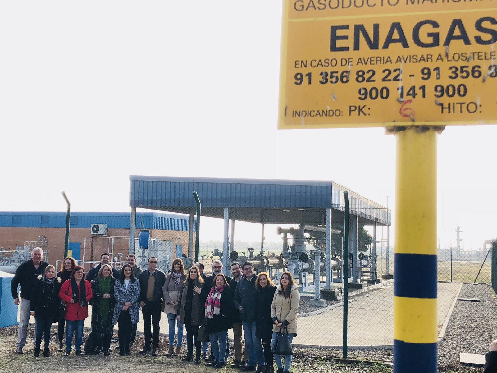 Caraballo, arropado por parlamentarios, diputados, alcaldes y dirigentes locales del entorno del Parque Nacional.