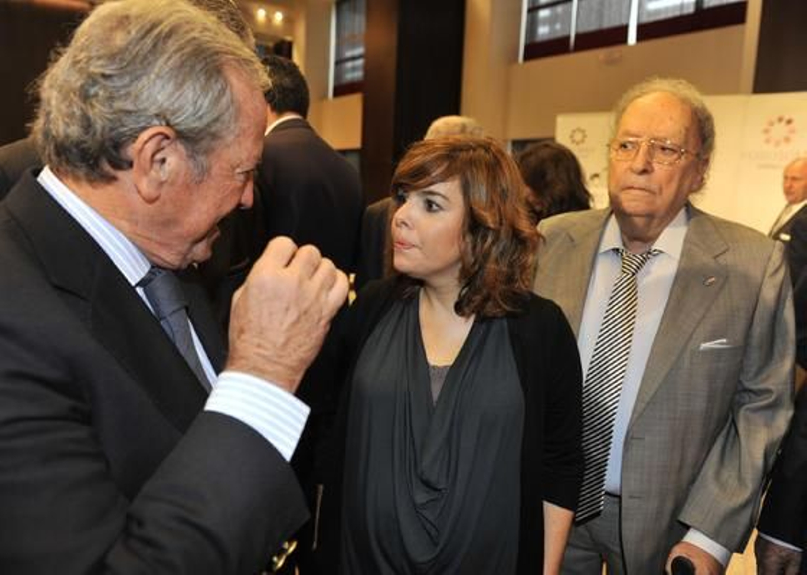 José Gandía, Soraya Sáenz de Santamaría y Valentín Álvarez Vigil.

Foto: Juan Carlos Vázquez
