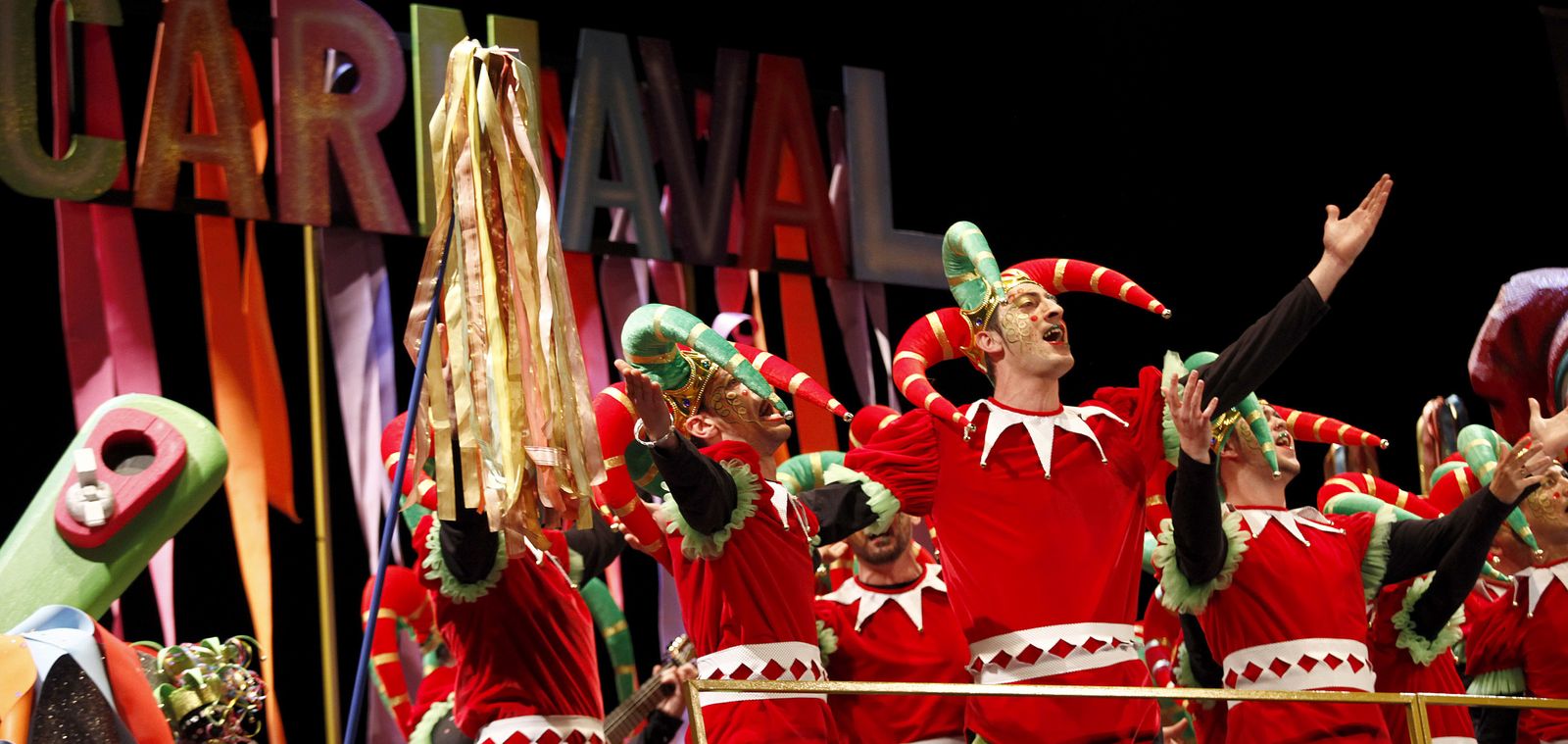 Las imágenes de la decimotercera función clasificatoria