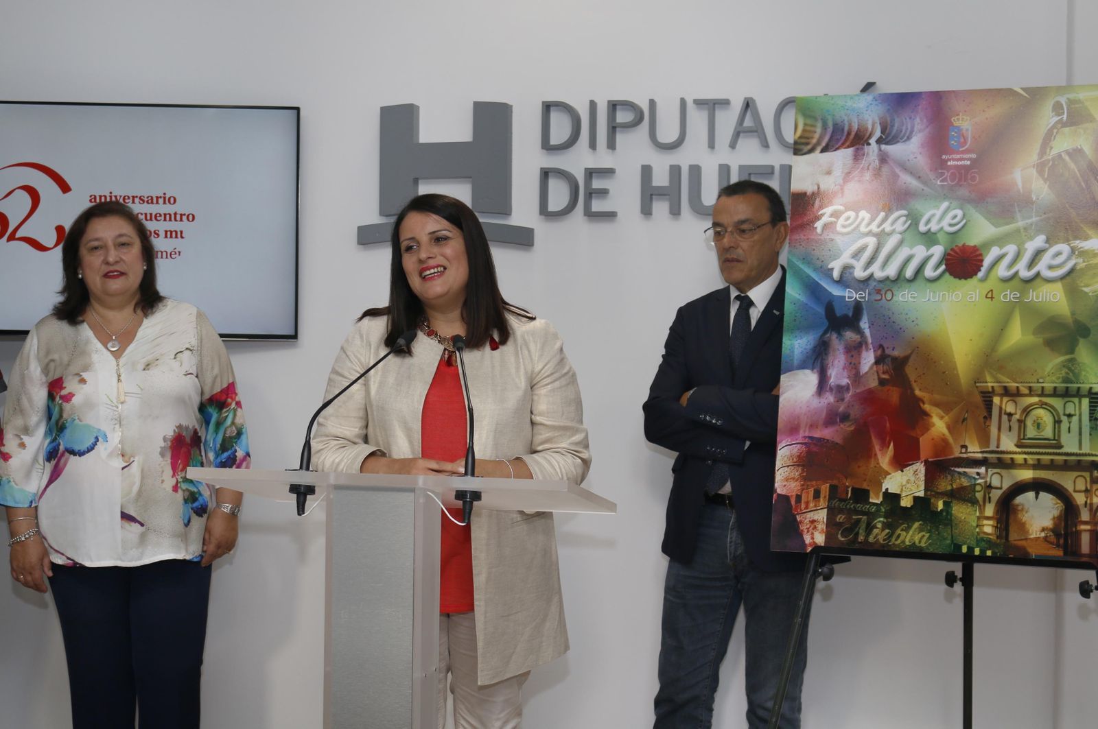 La alcaldesa de Almonte, Rocío Espinosa.