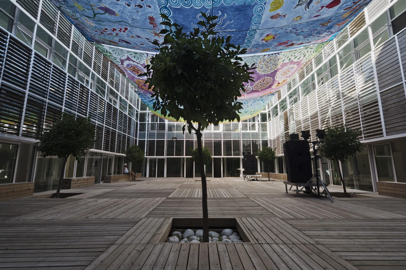Patio central del Espacio de Cultura Contemporánea de Cádiz.