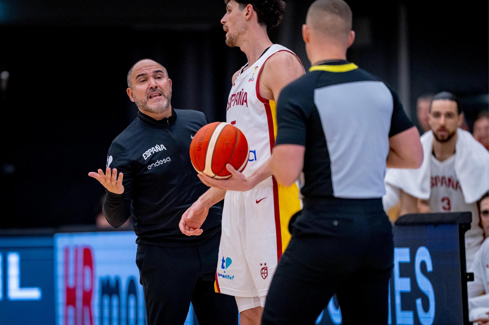 Las mejores fotos del Dinamarca-España de baloncesto
