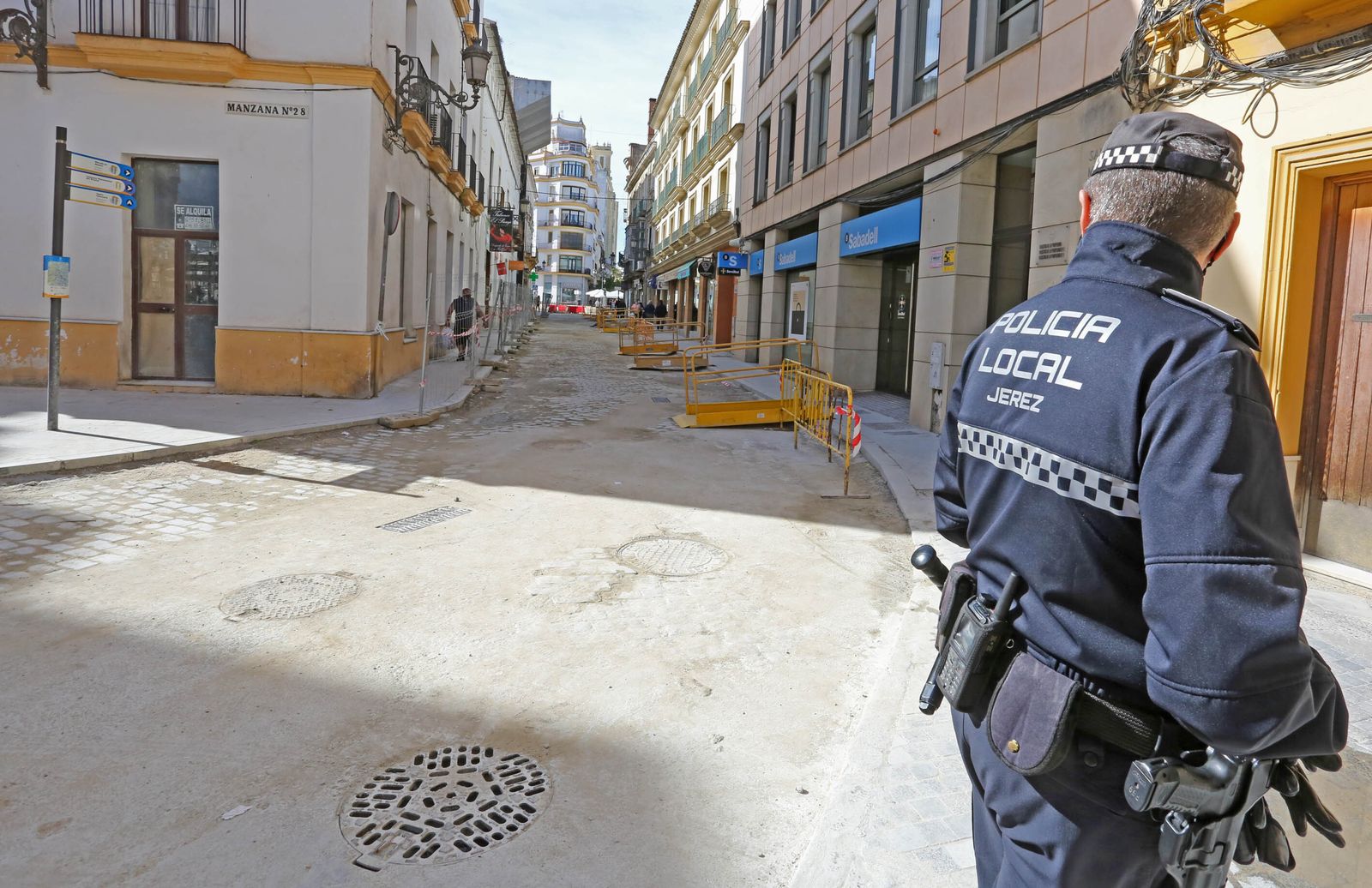 Parón en la obras de la  Calle Cerrón y Santa María y poda en Corredera