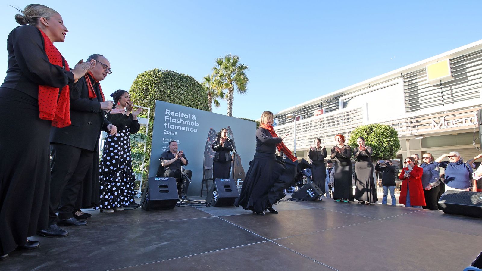 Recital y Flashmob en Luz Shopping Jerez