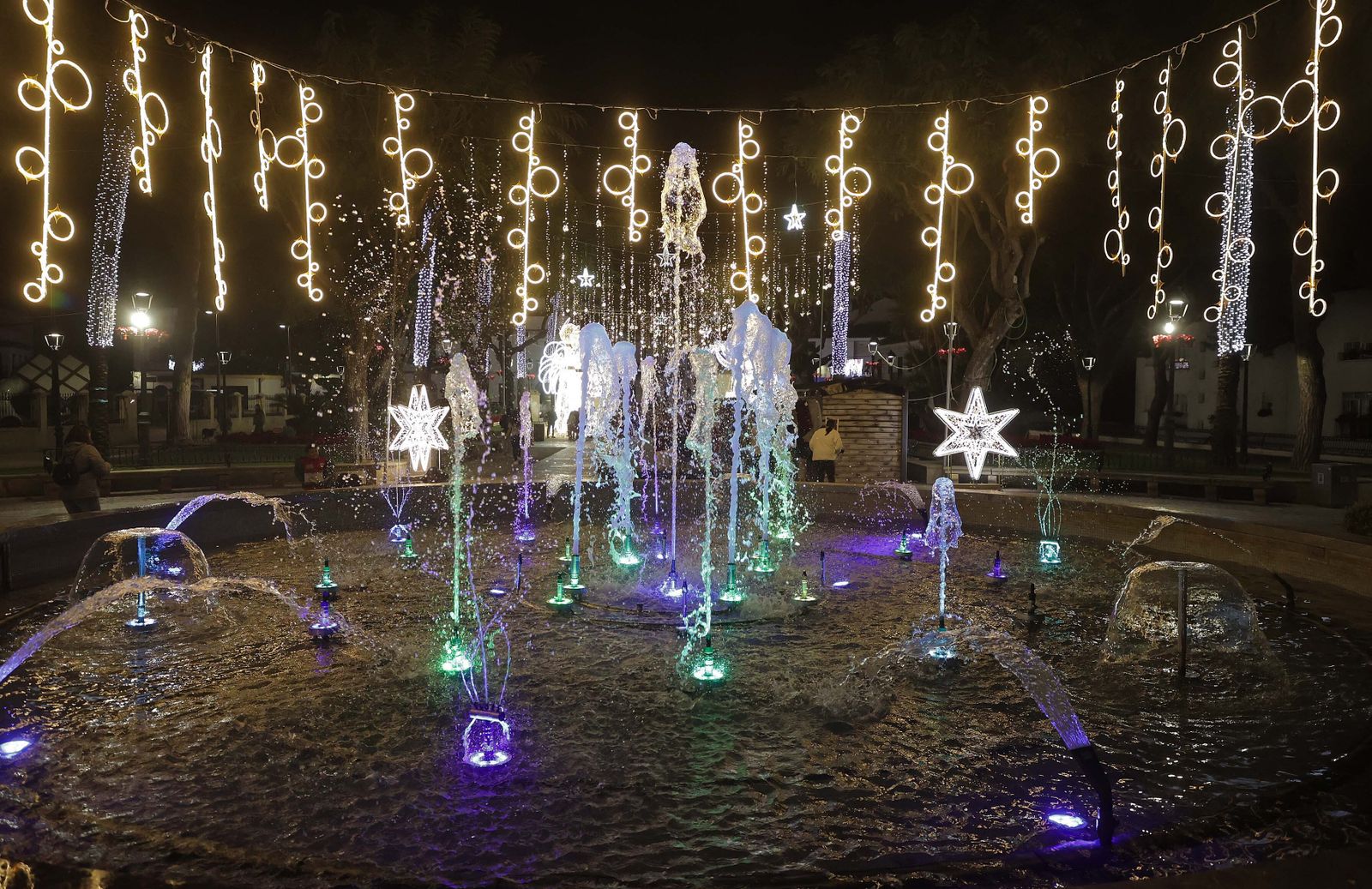 El alumbrado navideño de San Roque, en imágenes
