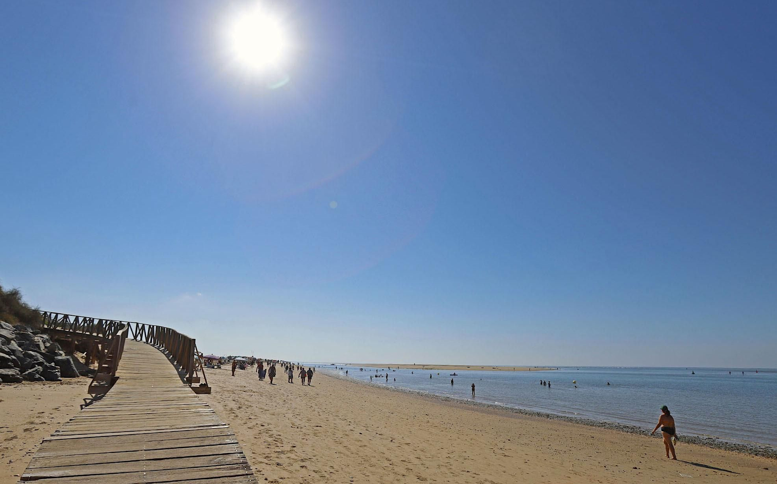 Puente de mayo con sabor a verano: Playas de Huelva para escapar de calor