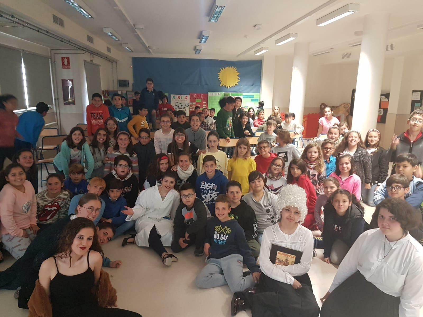 Varias alumnas rescatan a inventoras poco conocidas y las llevan a los centros educativos