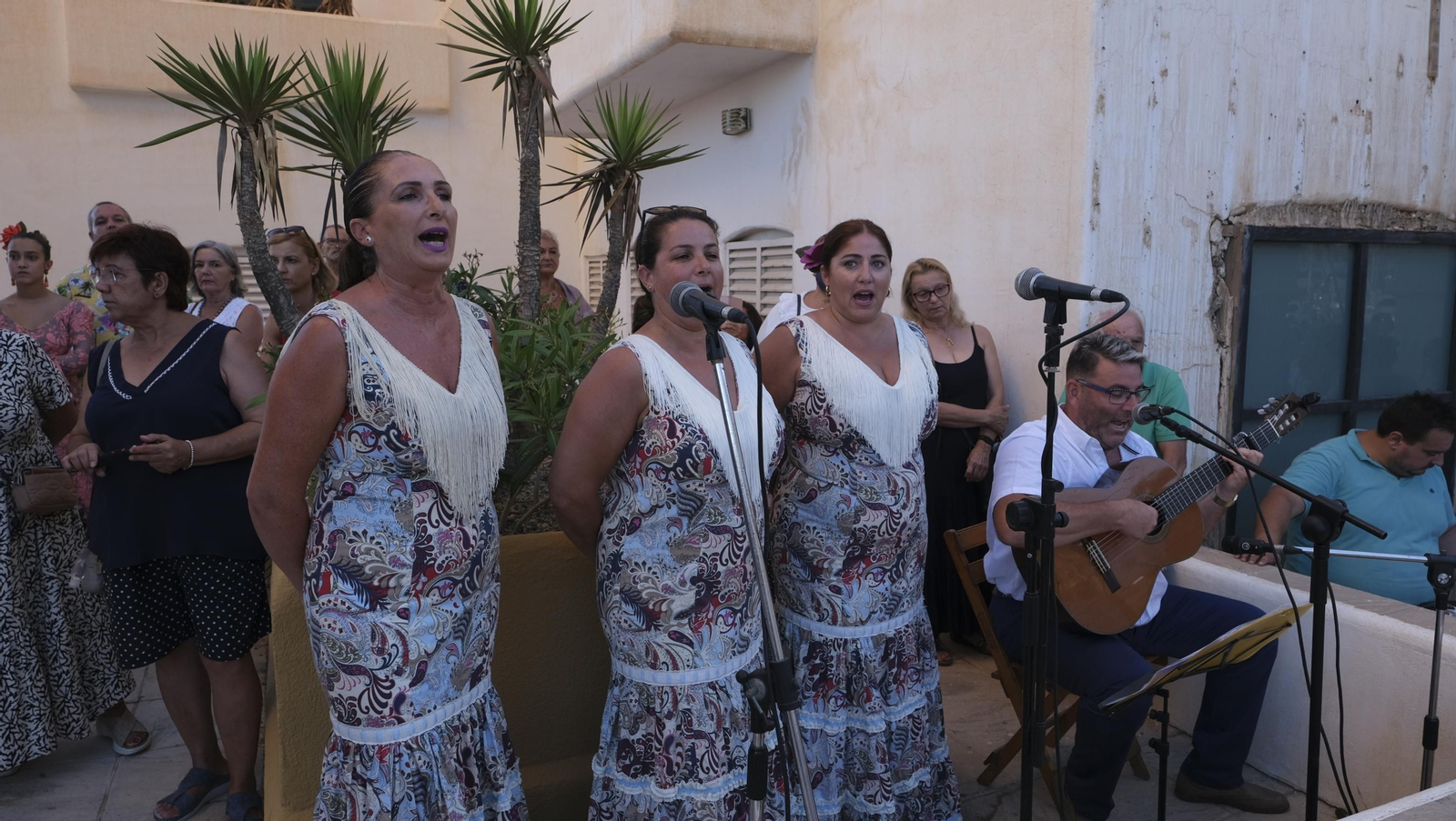 Procesión marinera de la Virgen del Carmen en Aguadulce