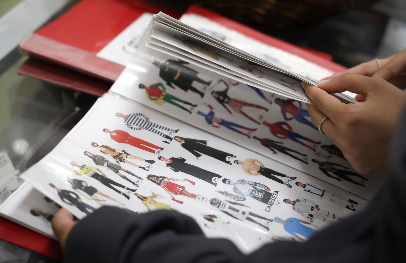 Catálogo de disfraces.