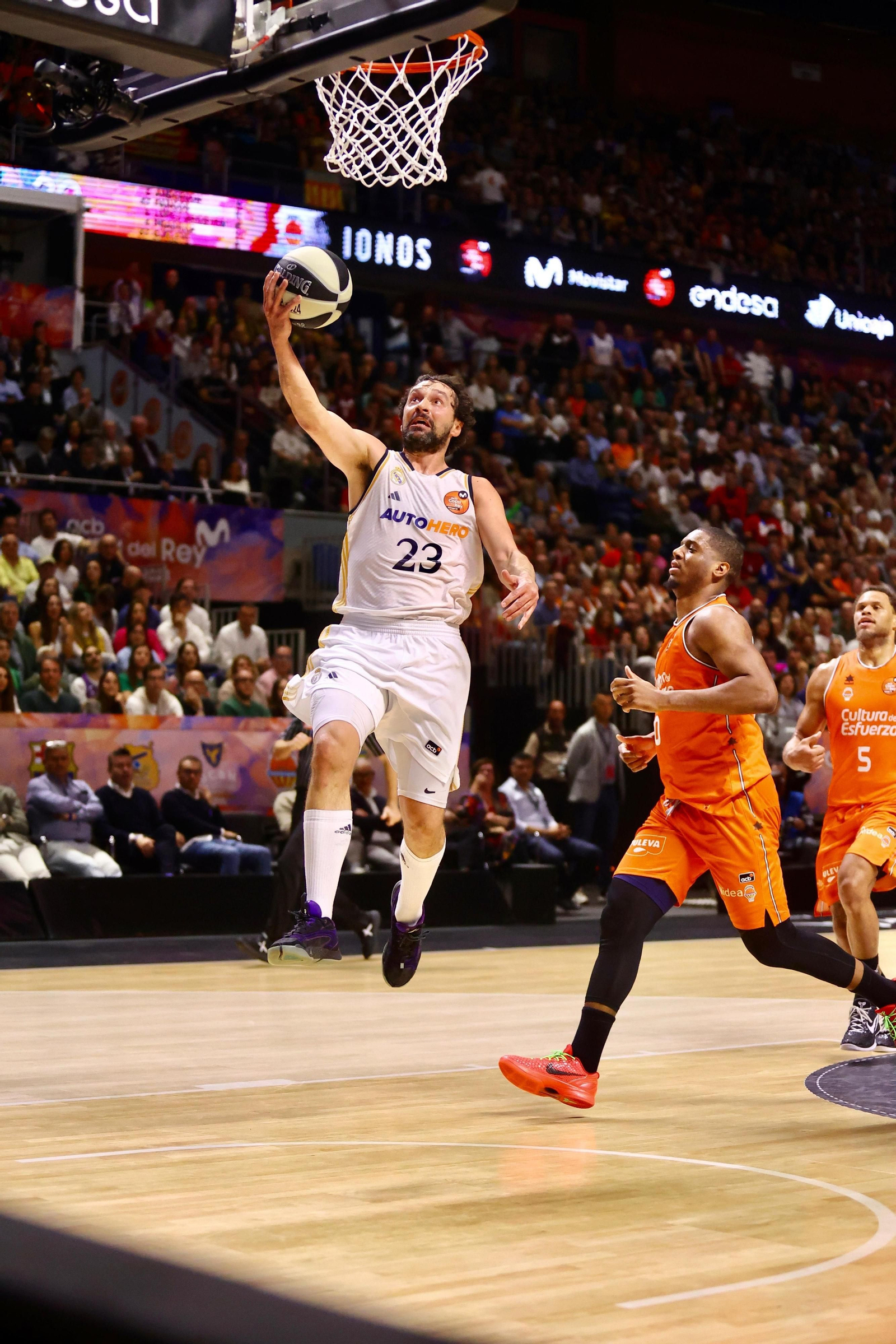 Fotos del Real Madrid - Valencia Básket
