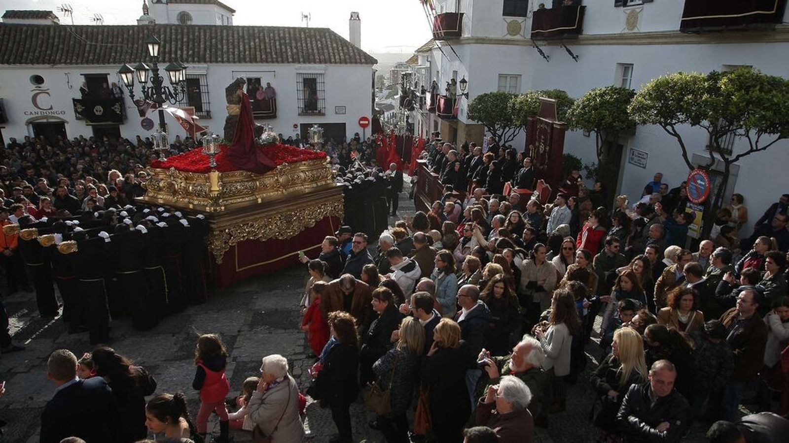 Semana Santa la imagen de ayer y de hoy