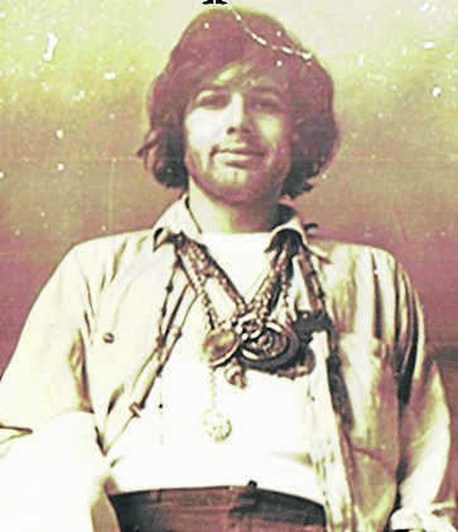 Enrique Lozano, en su juventud.