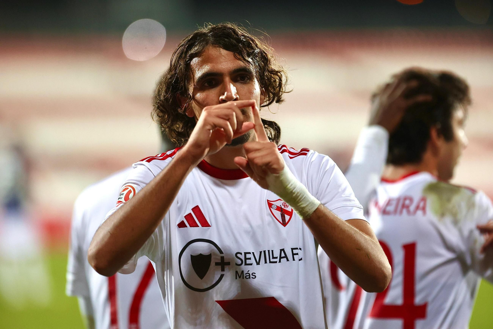 Nico Guillén celebra el tanto que le dio el triunfo a los de Luci Martín.