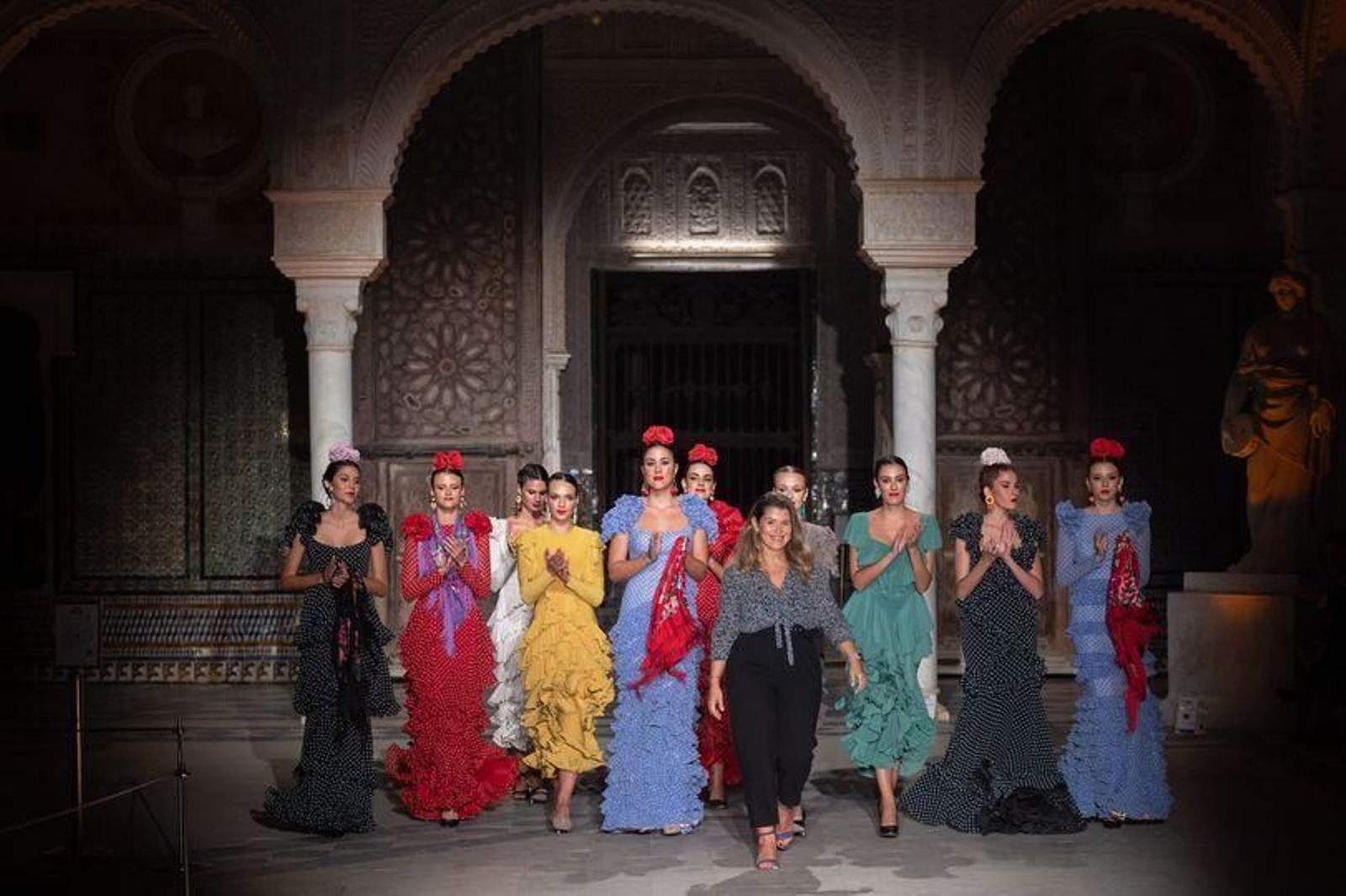 La diseñadora Mónica Méndez con el avance de su colección en la presentación de We Love Flamenco 2023. La diseñadora Mónica Méndez con el avance de su colección en la presentación de We Love Flamenco 2023.