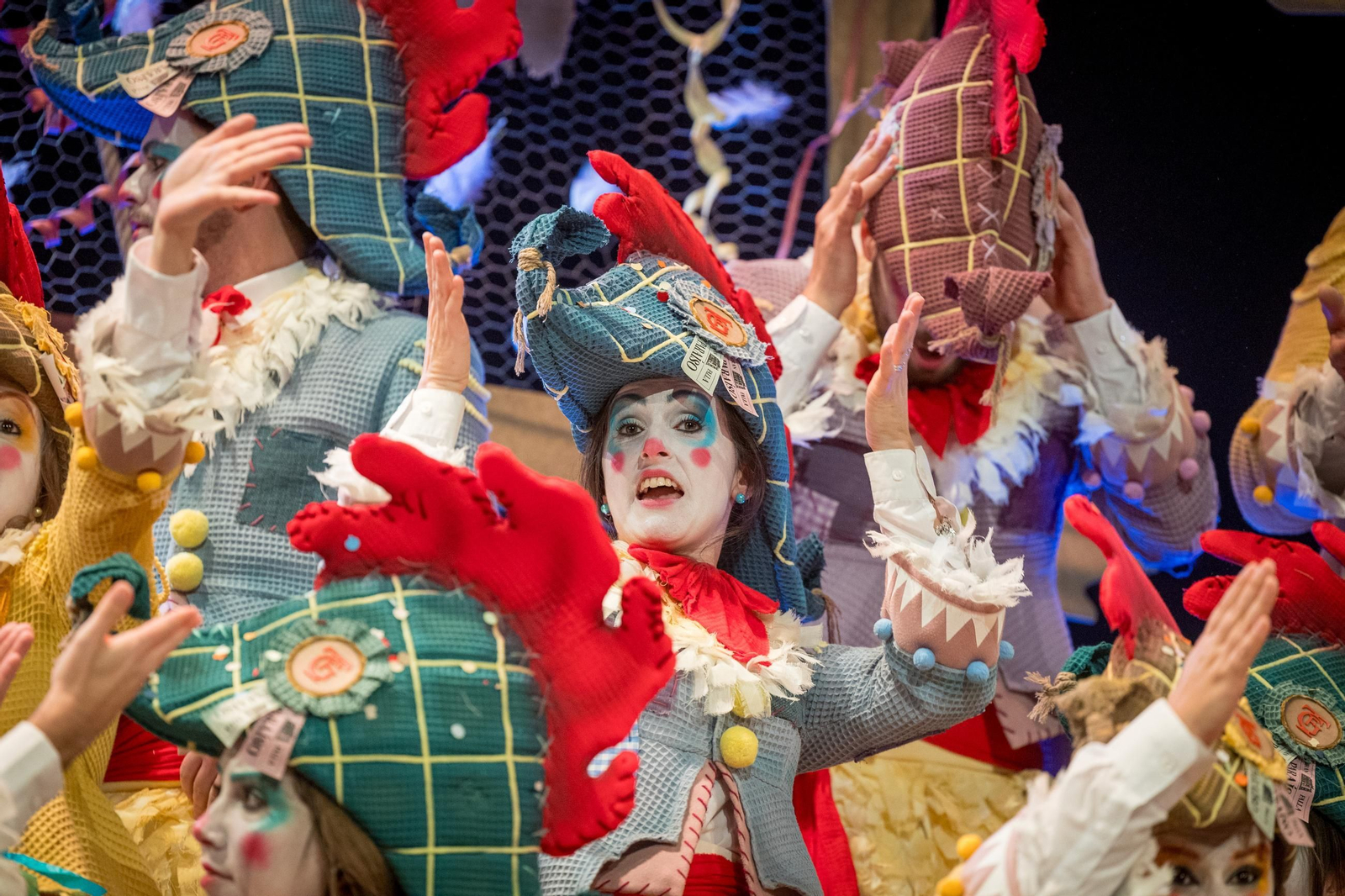 Búscate entre las mejores imágenes de la cuarta sesión de cuartos de final del COAC 2025