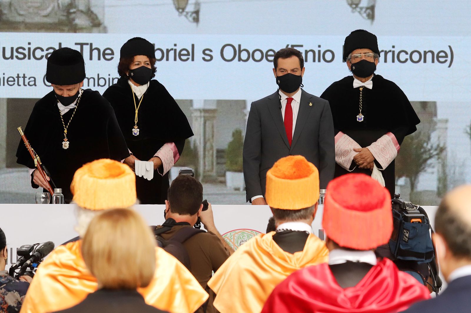 La rectora, Pilar Aranda, estuvo en el acto celebrado en La Rábida.