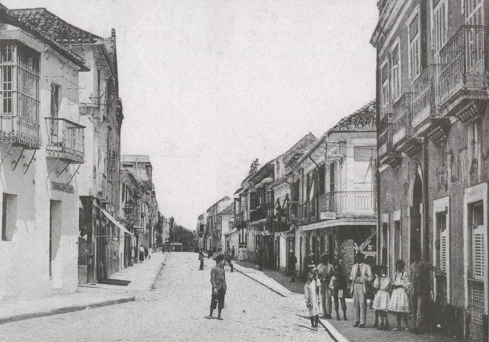 Imagen de época de la calle Ancha, donde residía Pascasio García, propietario de la cilla decimal.