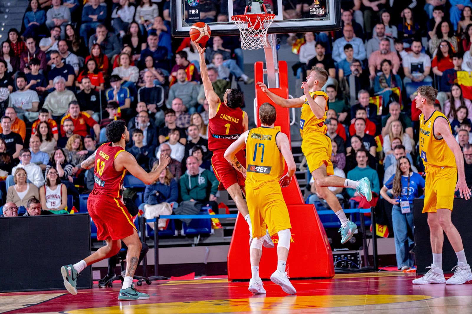 Las mejores fotos del España-Ucrania de baloncesto