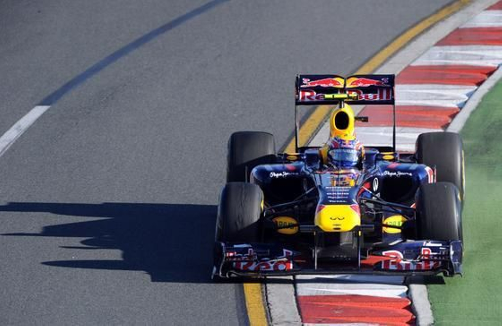 Vettel consigue su primera victoria en el Mundial de Fórmula 1.

Foto: EFE/ Reuters