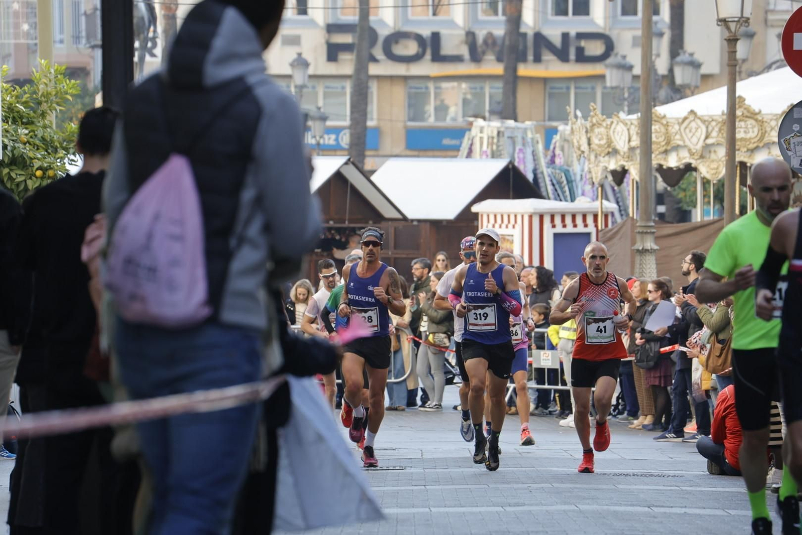 Media Maratón de Córdoba 2023: Las fotos del paso por Cruz Conde y Tendillas Media Maratón de Córdoba 2023: Las fotos del paso por Cruz Conde y Tendillas