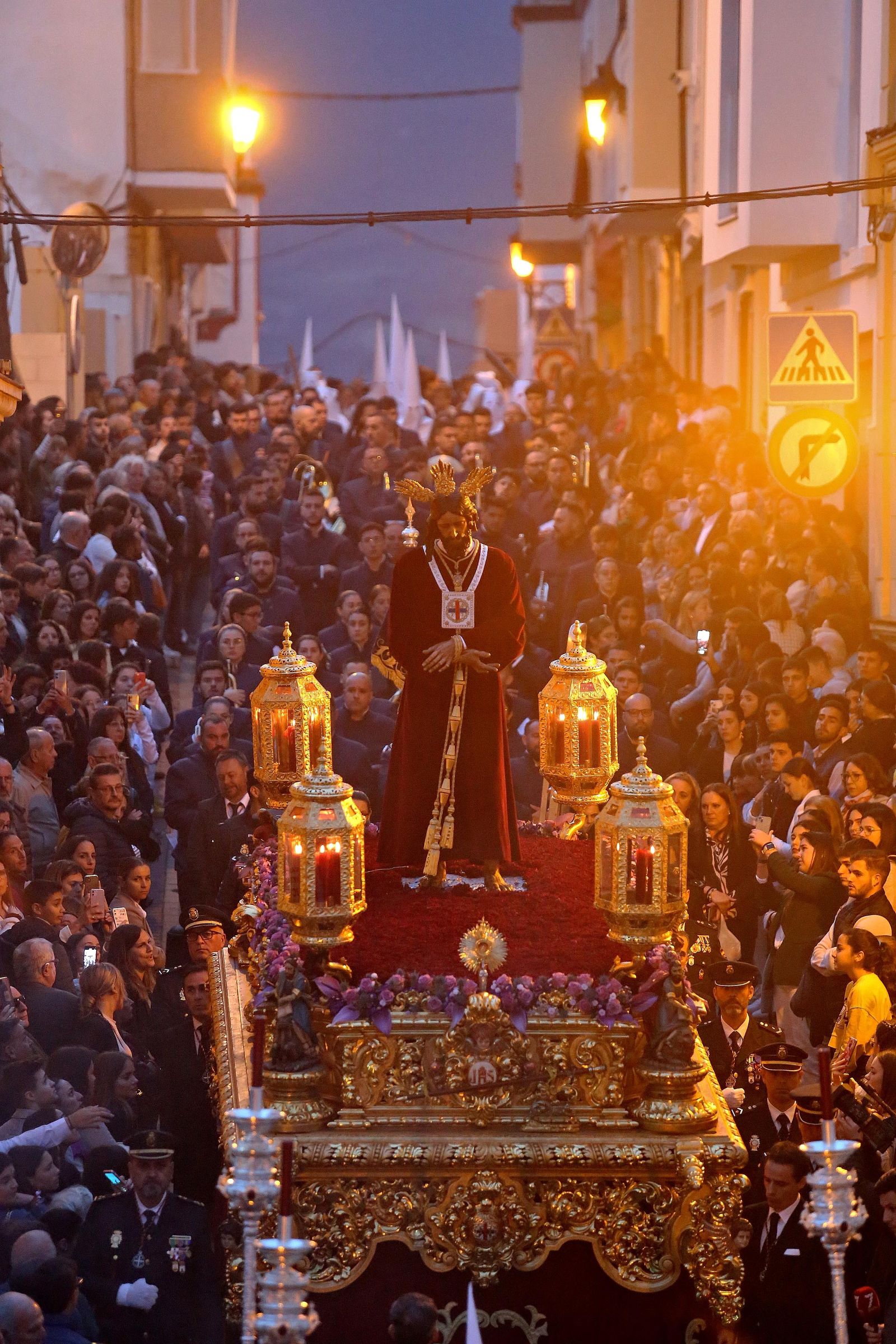 Fotos del Martes Santo en Algeciras: Medinaceli