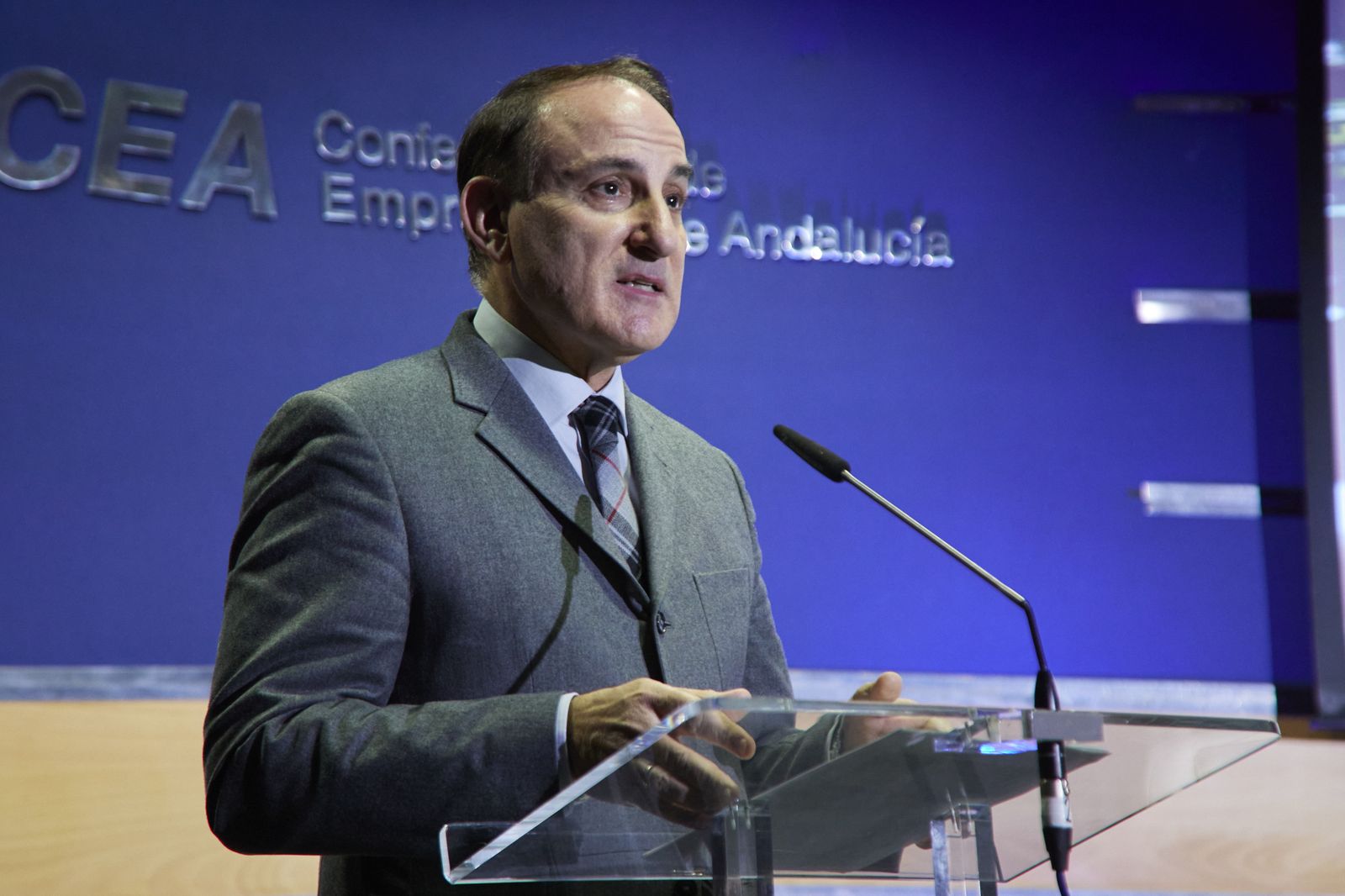 Javier González de Lara, presidente de la CEA, en una intervención reciente