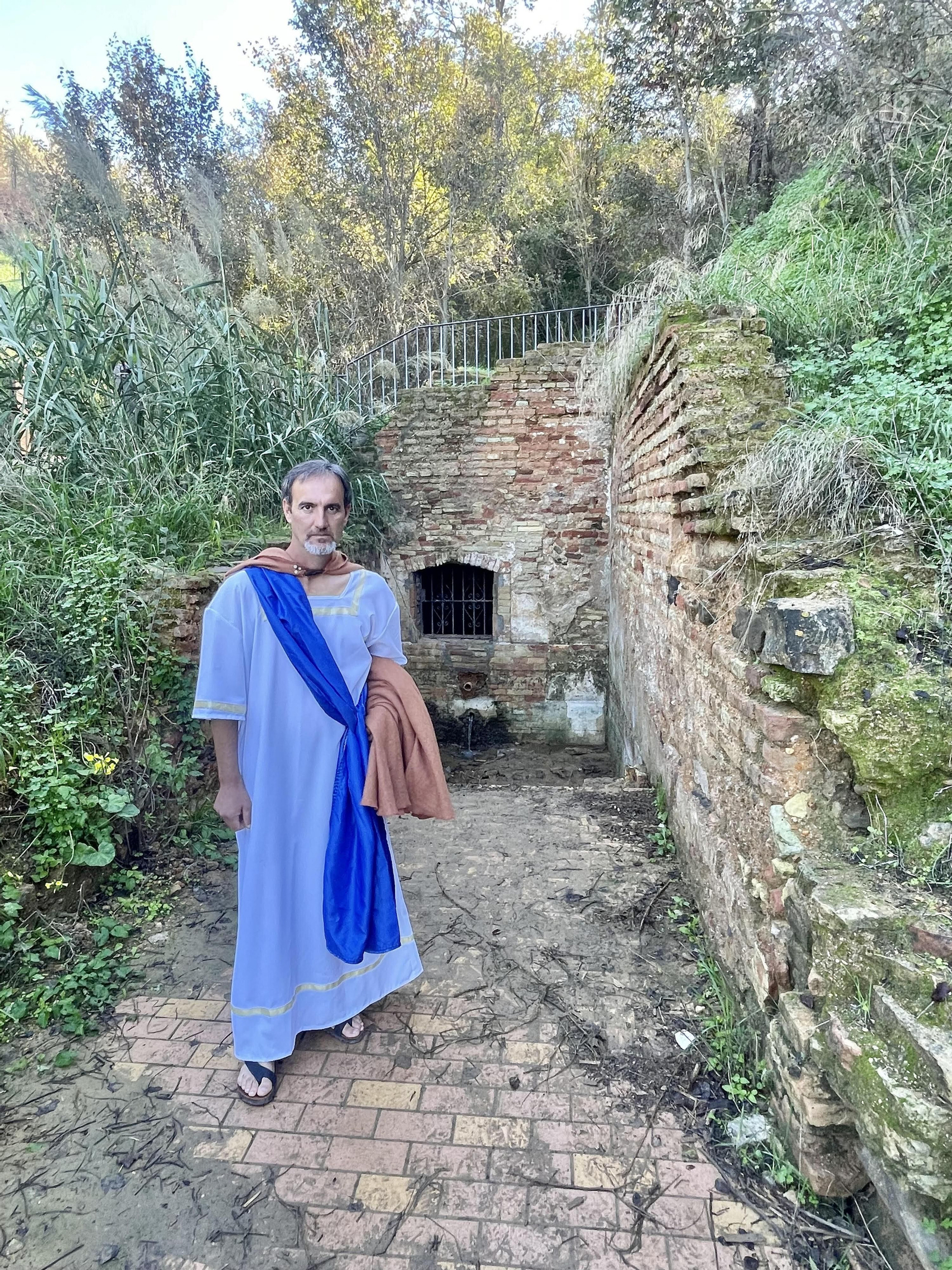 Diego Platalea, en las visitas guiadas al entorno de la Fuente Vieja.