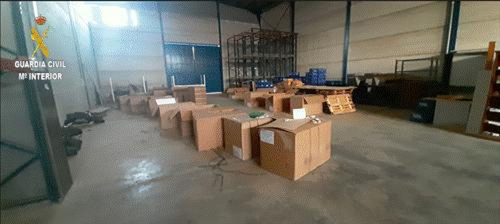 Cinco detenido por contrabando e incautados 1.237 kilos de picadura de tabaco