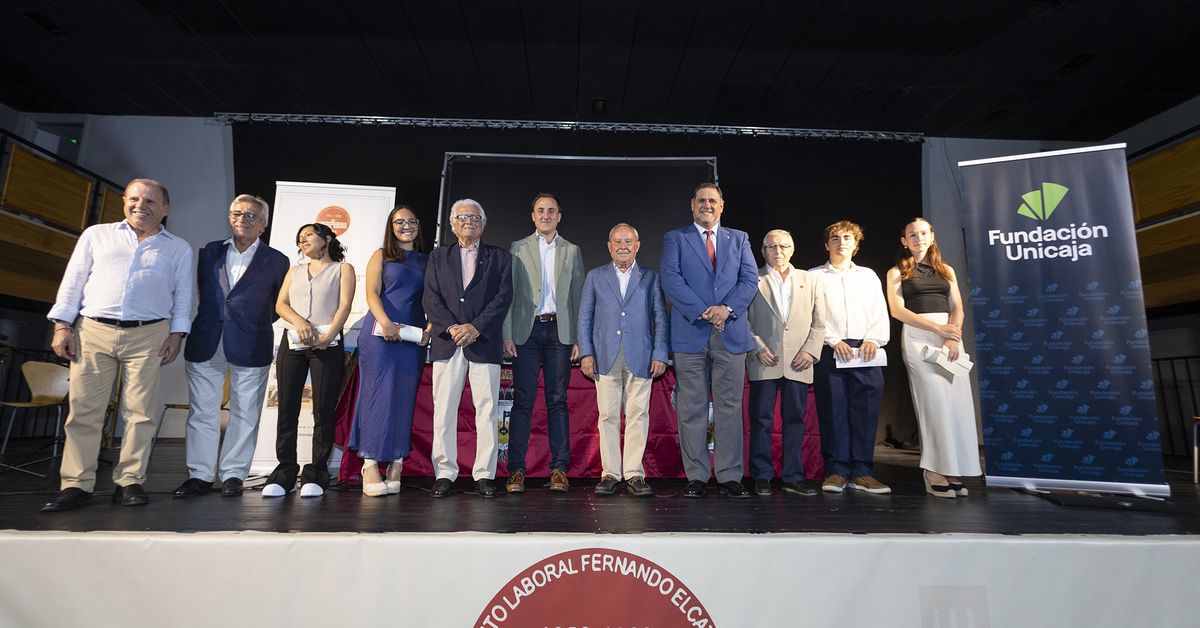 La Asociación "Fernando el Católico" de Vera entrega los premios a la ...