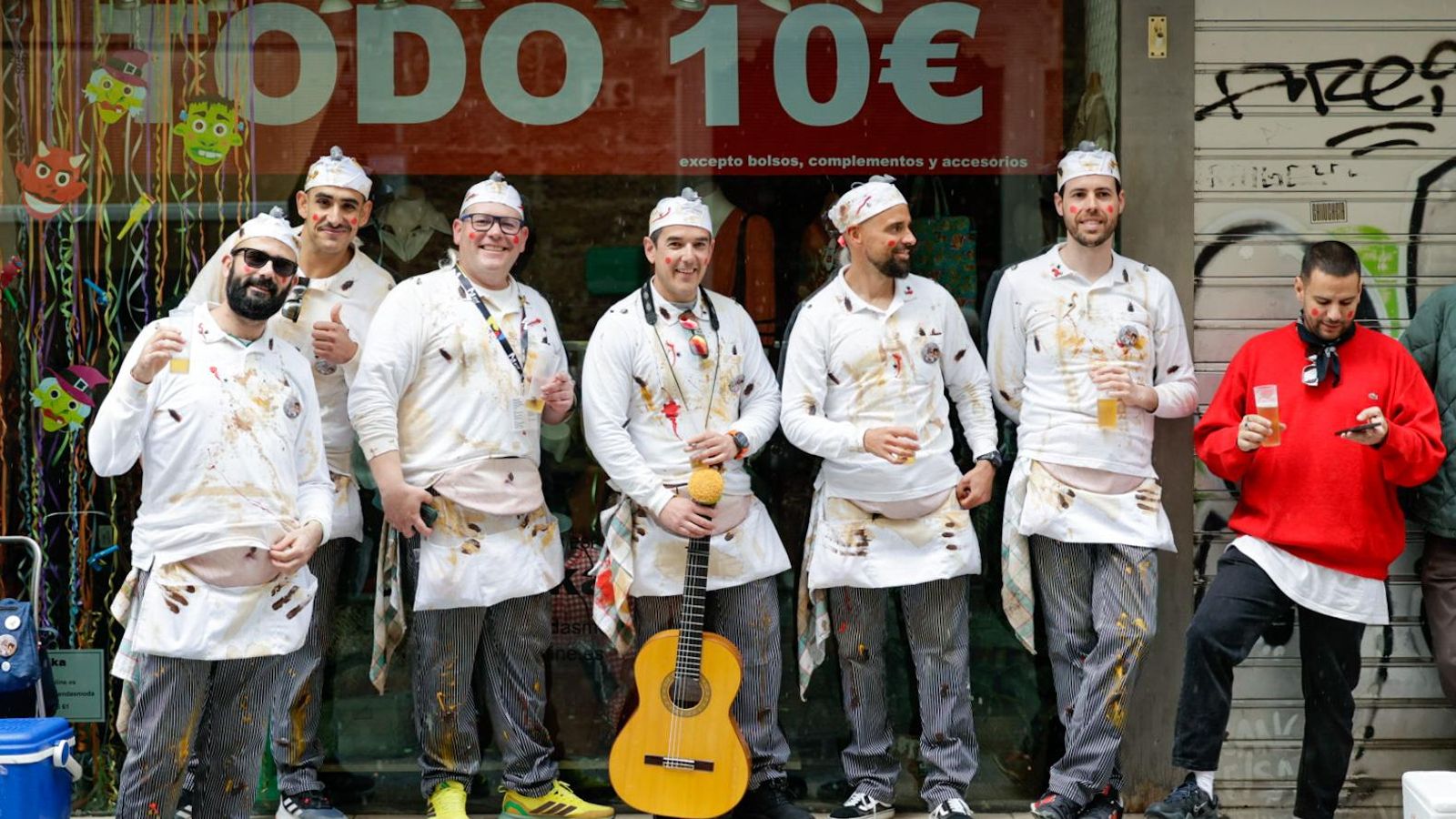 Las mejores imágenes del primer domingo de Carnaval de Cádiz