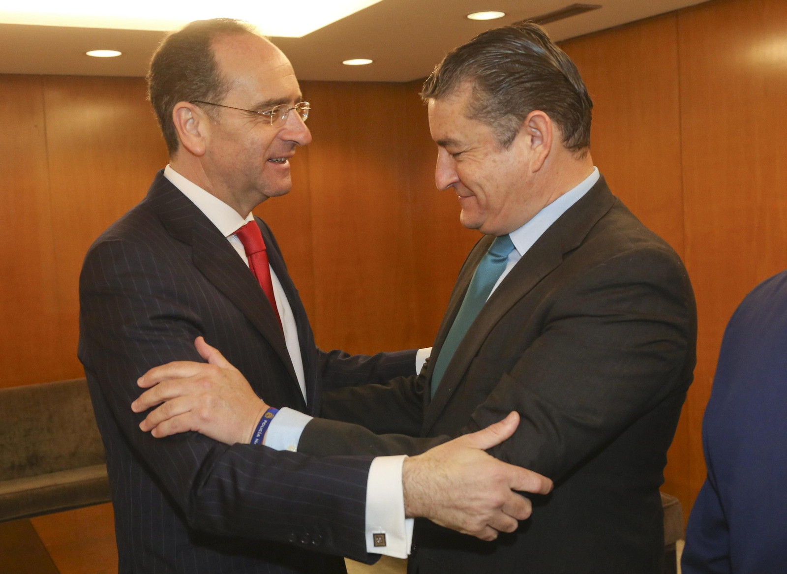 Foro Joly con Elías Bendodo