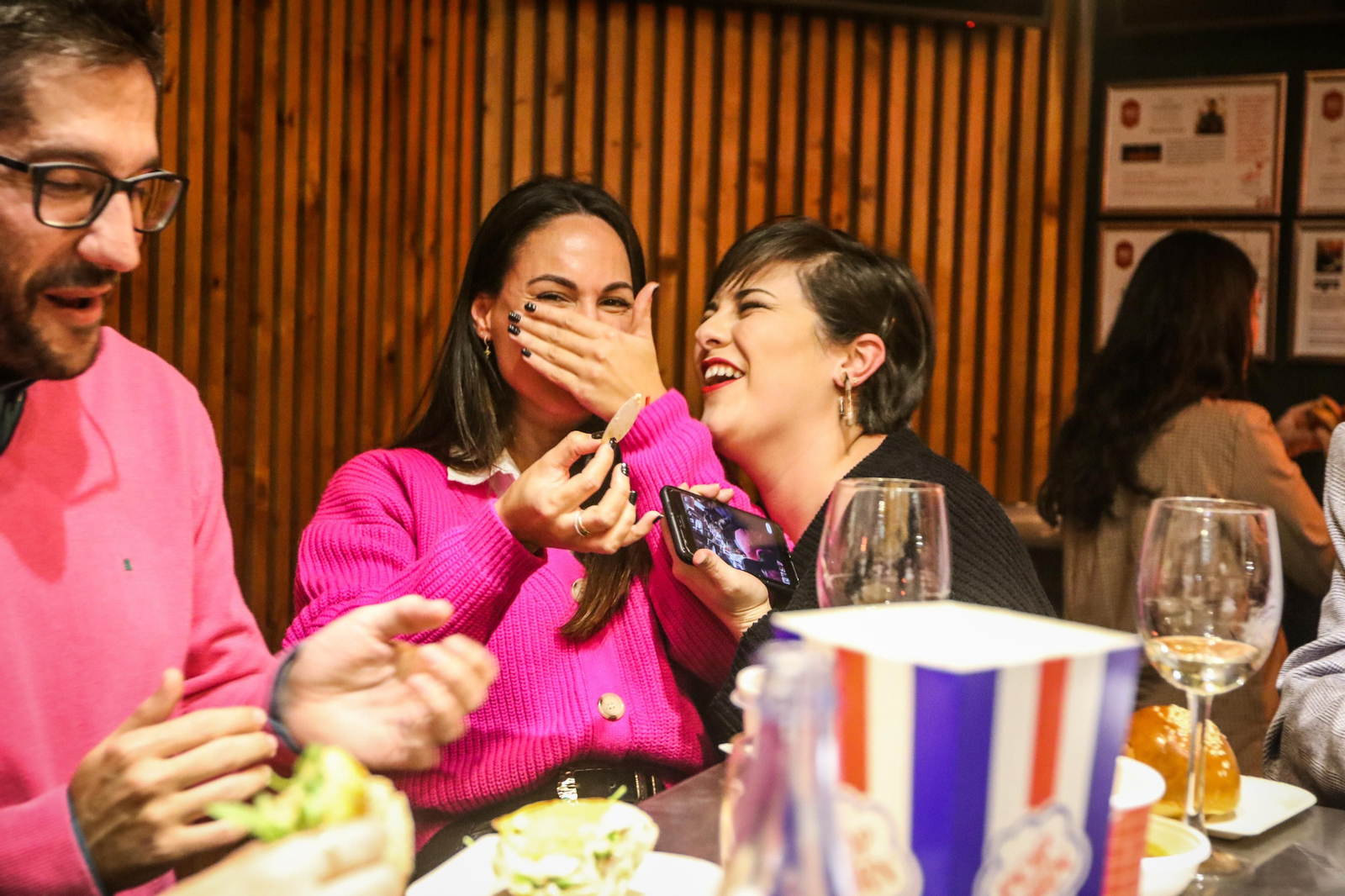 Las fotos de la celebración en el restaurante KGB de los éxitos de 2019