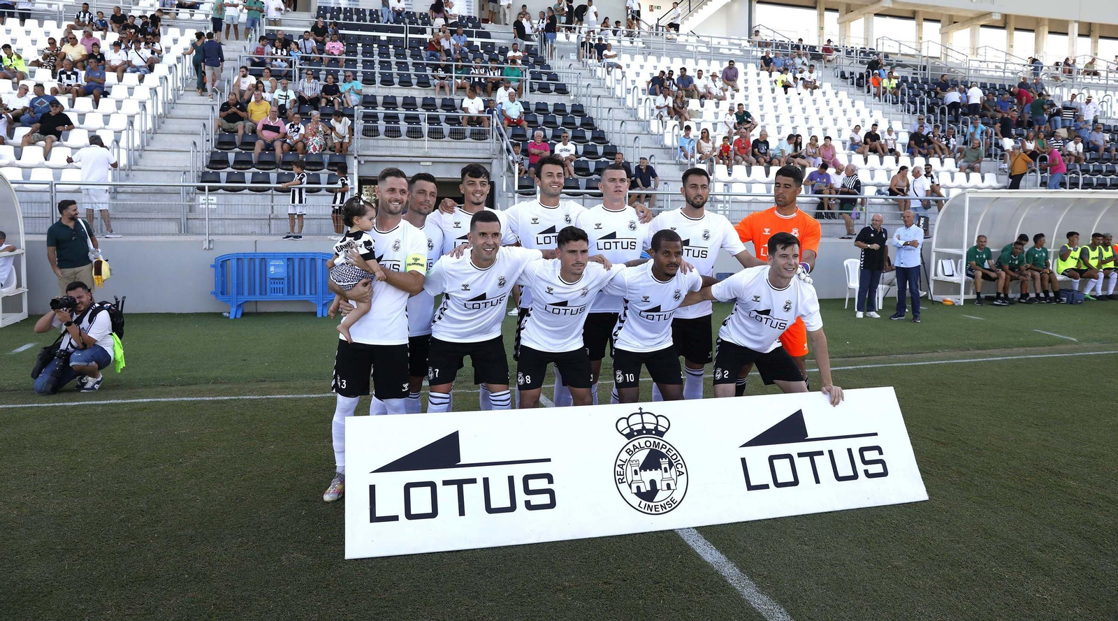 Las fotos del Balona-AD Ceuta de pretemporada en el Ciudad de La Línea (0-1)