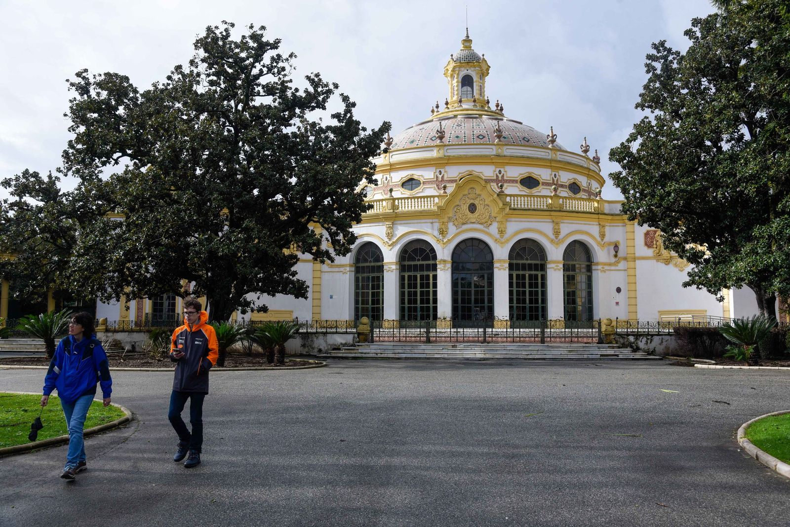 Fotografías del entorno del Teatro Lope de Vega