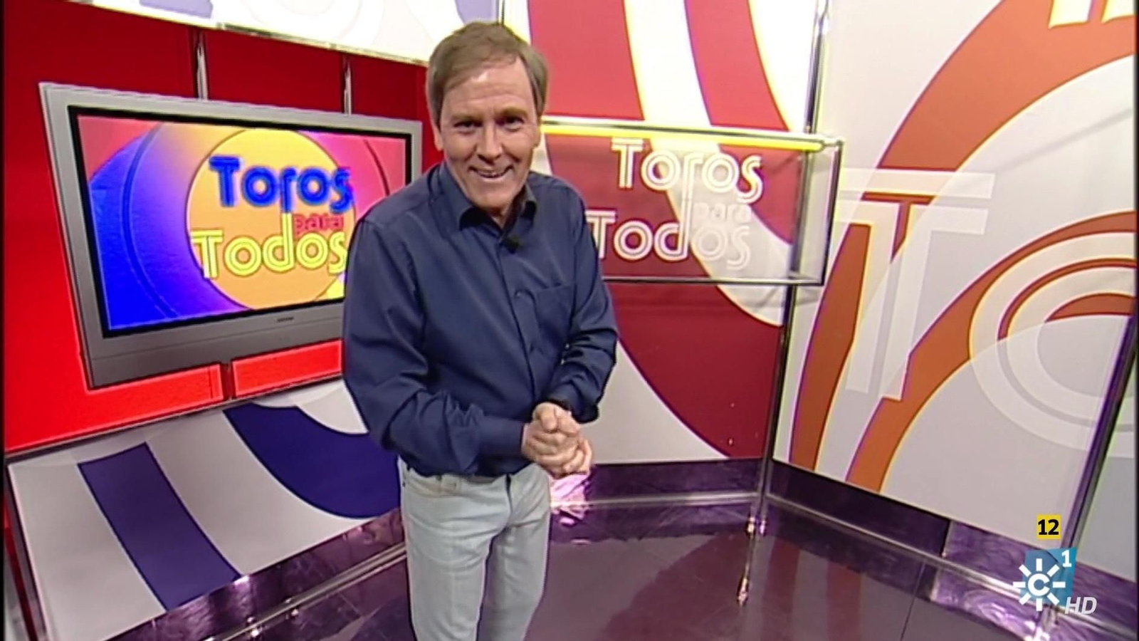 Enrique Romero en el plató de su 'Toros para todos'