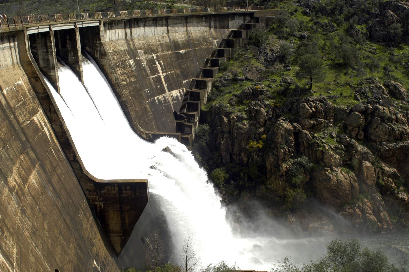 Pantano de Olivargas.